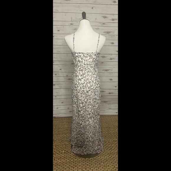 Express romantic floral V-neck spaghetti strap ruffle maxi sundress Size Small - Picture 3 of 6